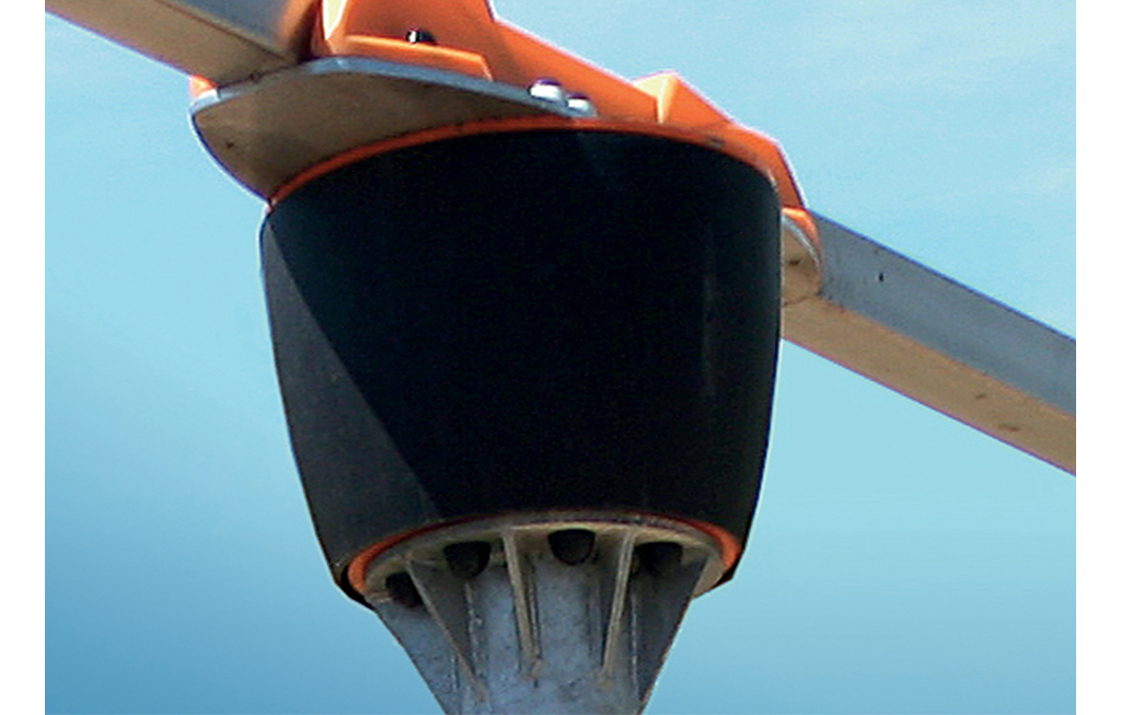 Der Querbügel besteht