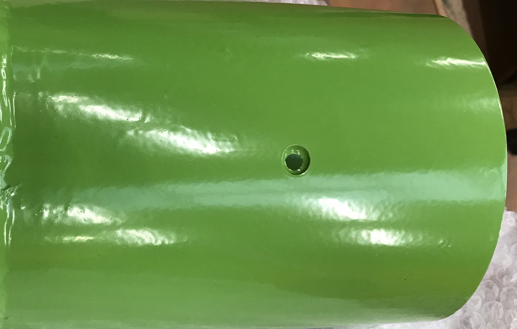 Die Standpfosten mit 125 mm Durchmesser und das Verbindungsstück