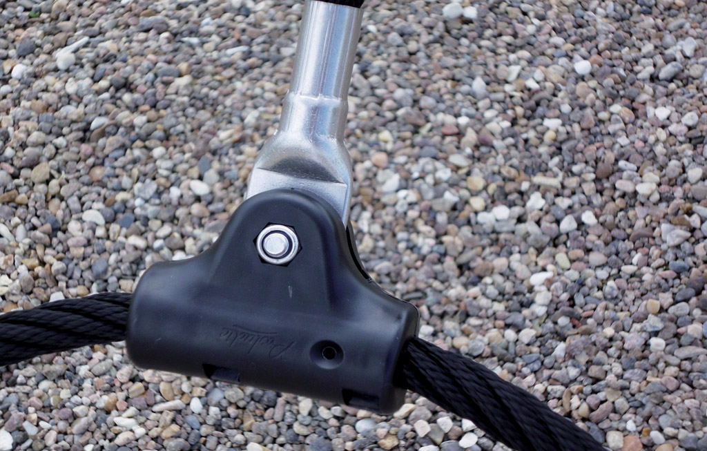 Die Verbindungsteile der Kletternetze