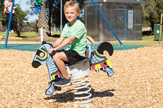 Poly J819-GM spielgeräte grafic games thema mittelalter bild foto