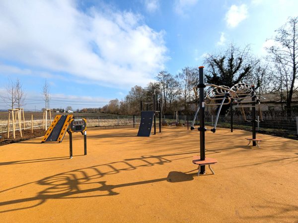 Bewegungspark Ninja-Parcours in Pleidelsheim (Deutschland)